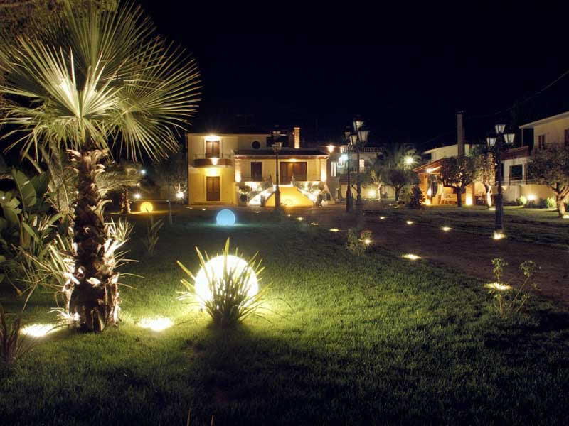 Διώροφη κατοικία με υπόγειο - Άβυθος (Άκολη) Ροδοδαφνης, Αχαΐα