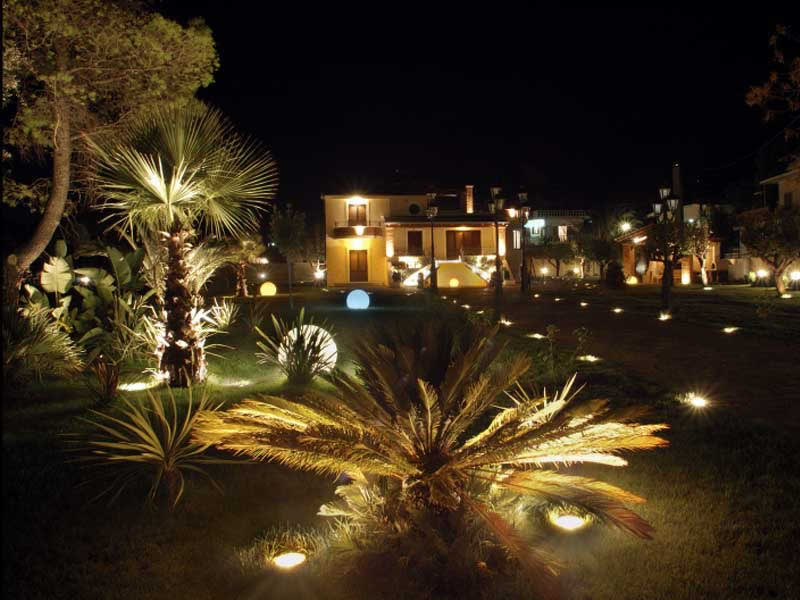 Διώροφη κατοικία με υπόγειο - Άβυθος (Άκολη) Ροδοδαφνης, Αχαΐα