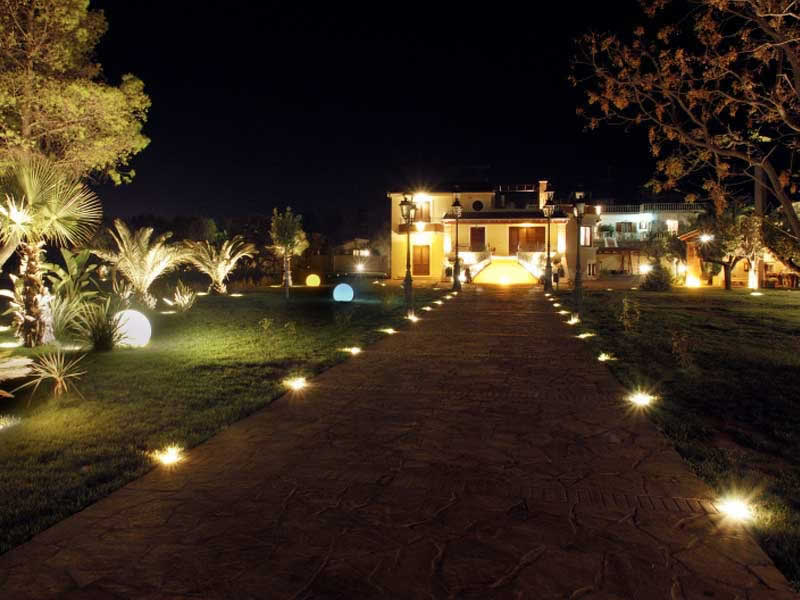 Διώροφη κατοικία με υπόγειο - Άβυθος (Άκολη) Ροδοδαφνης, Αχαΐα