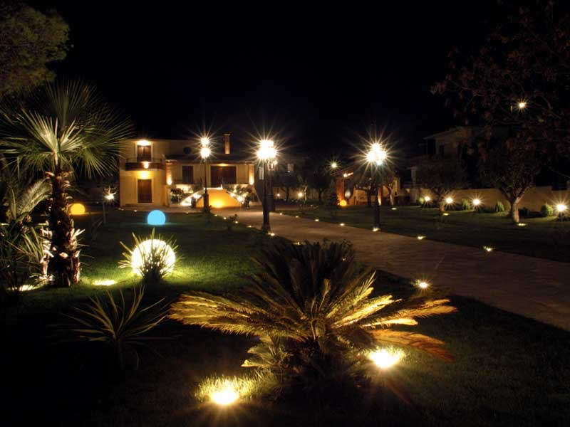 Διώροφη κατοικία με υπόγειο - Άβυθος (Άκολη) Ροδοδαφνης, Αχαΐα