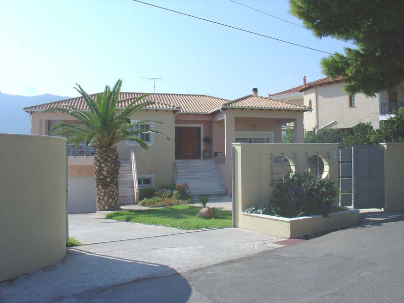 Ισόγειος κατοικία με υπόγειο Άγιος Αθανάσιος, Αίγιο