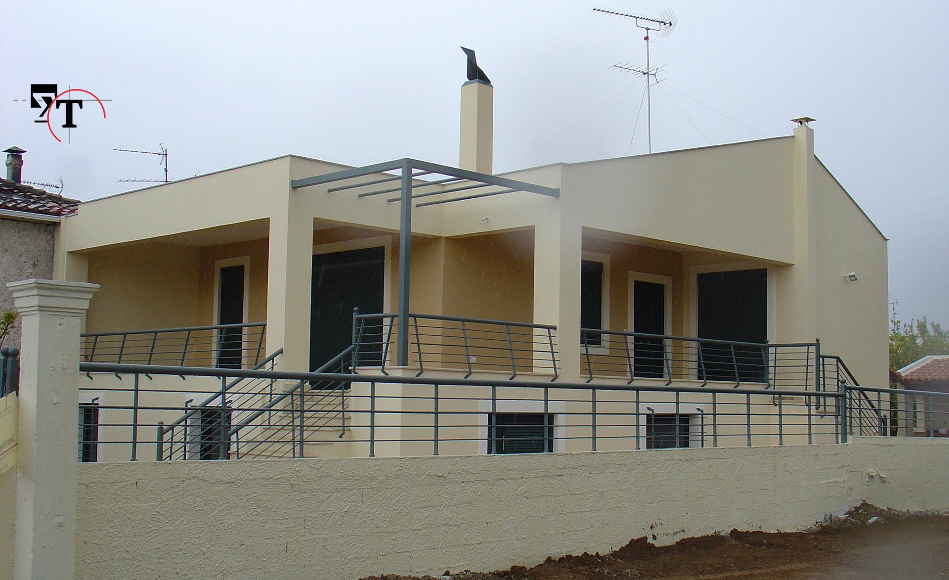 Ισόγειος οικία με υπόγειο - Τεχνικά γραφεία Αχαΐα